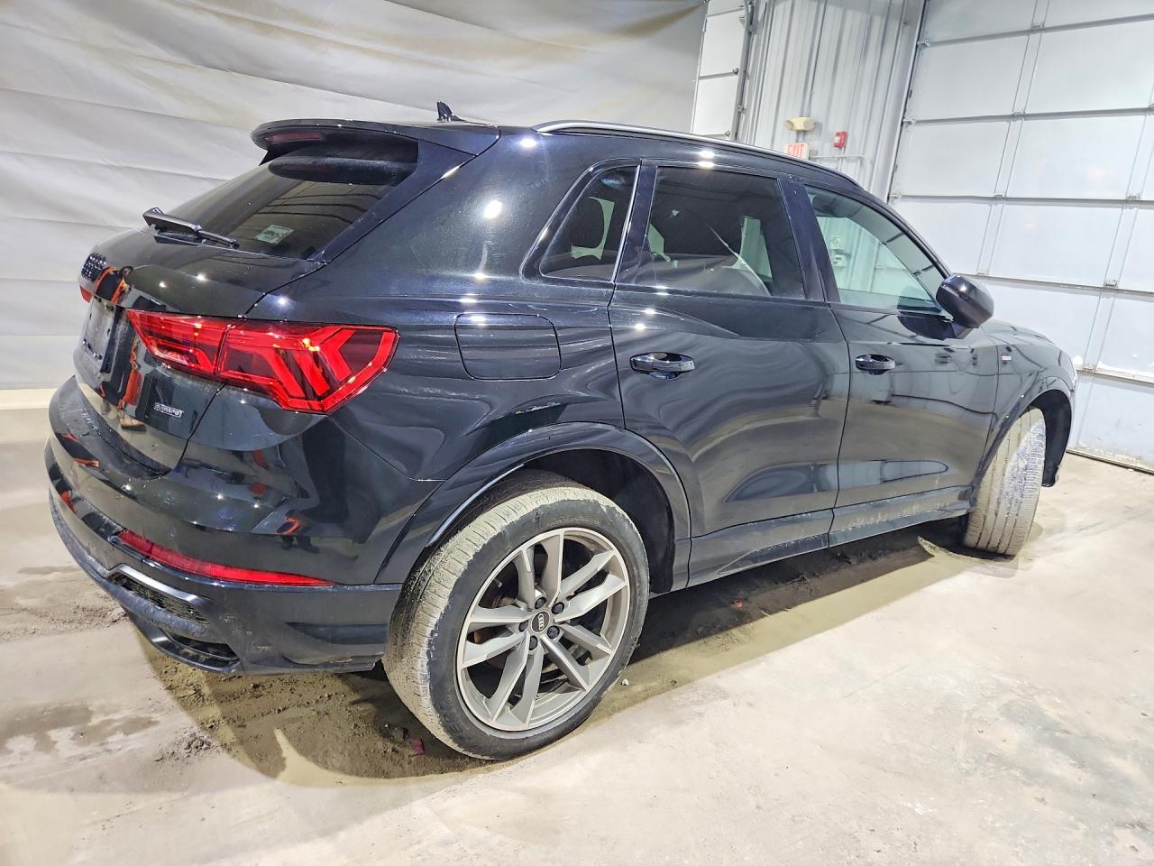 2022 AUDI Q3