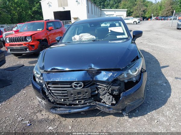 2018 MAZDA MAZDA3 TOURING