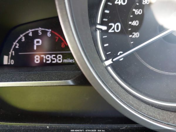 2018 MAZDA MAZDA3 TOURING