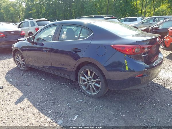 2018 MAZDA MAZDA3 TOURING