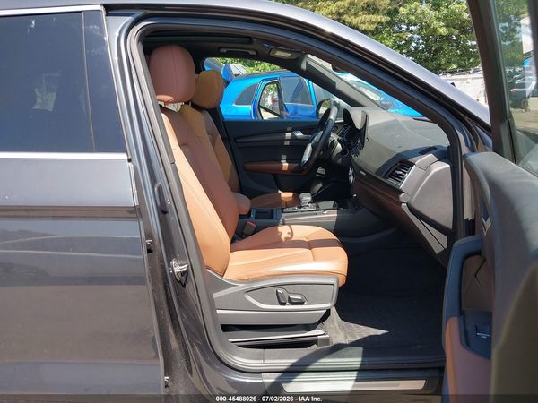 2021 AUDI Q5