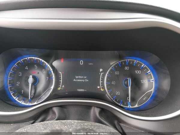 2022 CHRYSLER PACIFICA TOURING L