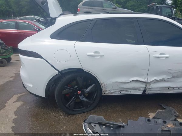 2022 JAGUAR F-PACE SVR P550 AWD AUTOMATIC