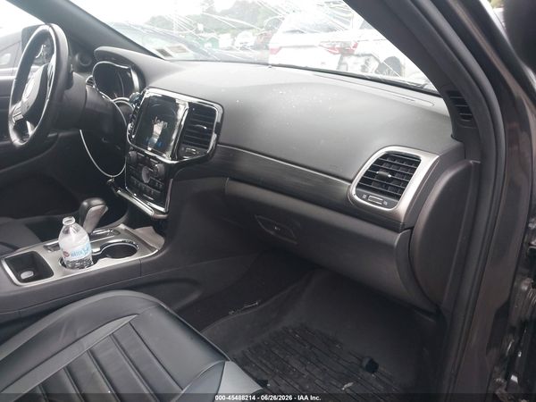 2020 JEEP GRAND CHEROKEE LAREDO E 4X4