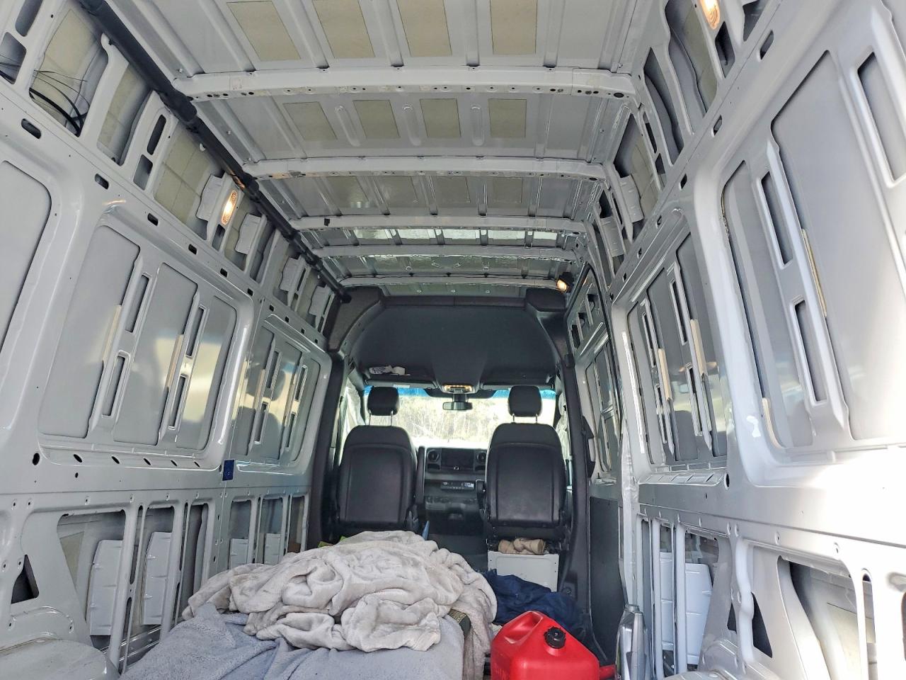 2021 MERCEDES-BENZ SPRINTER 907 (VS30)