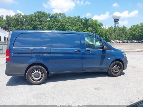 2019 MERCEDES-BENZ METRIS
