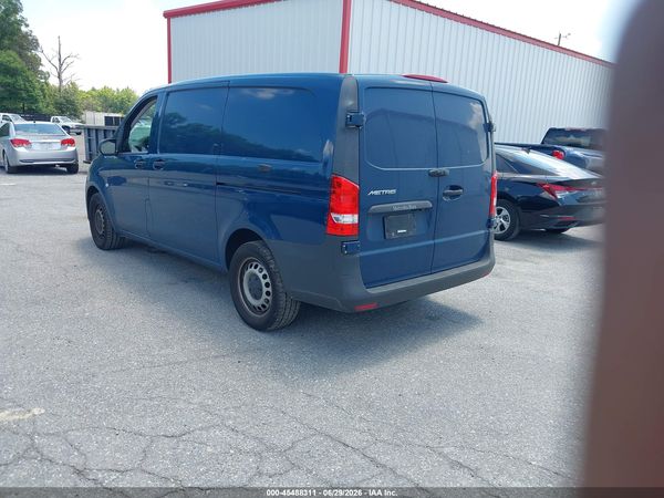 2019 MERCEDES-BENZ METRIS