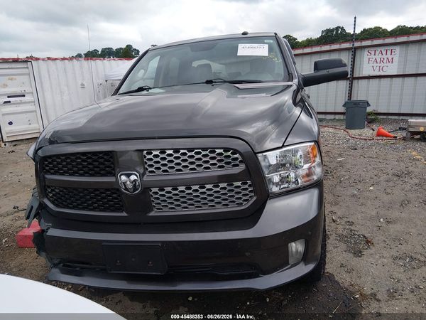 2018 RAM 1500 EXPRESS  4X4 5'7 BOX