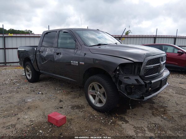 2018 RAM 1500 EXPRESS  4X4 5'7 BOX