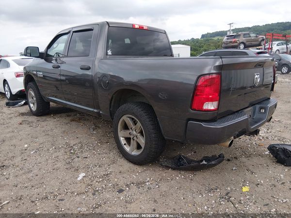 2018 RAM 1500 EXPRESS  4X4 5'7 BOX