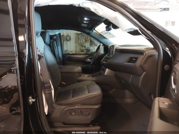 2023 CHEVROLET SUBURBAN 4WD RST — I5