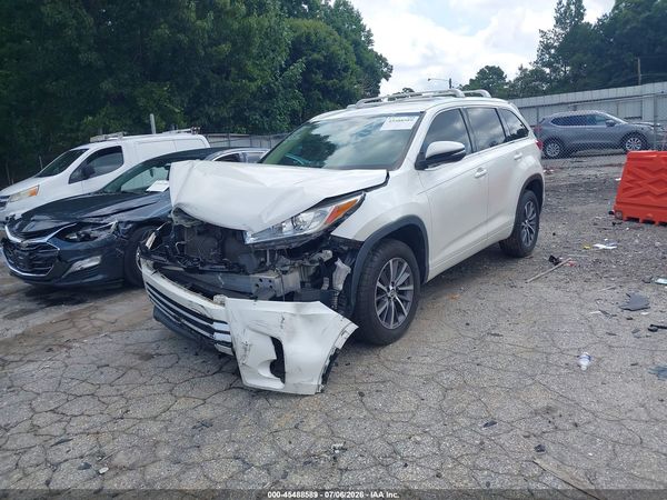 2018 TOYOTA HIGHLANDER XLE