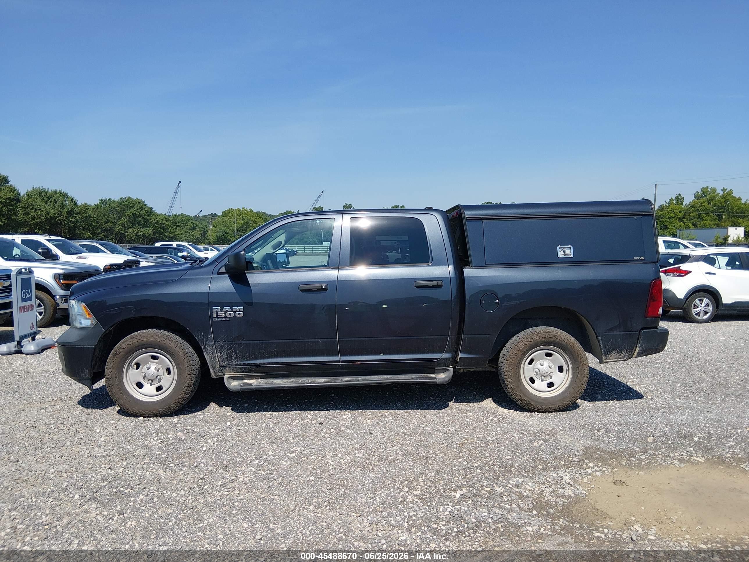 2019 RAM 1500 CLASSIC Tradesman, ST