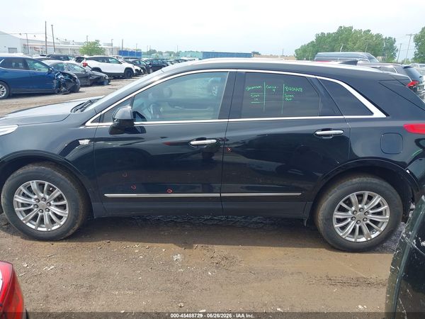 2017 CADILLAC XT5 STANDARD