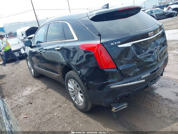 2017 CADILLAC XT5 STANDARD