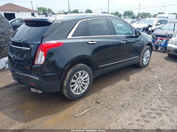 2017 CADILLAC XT5 STANDARD