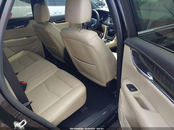2017 CADILLAC XT5 STANDARD