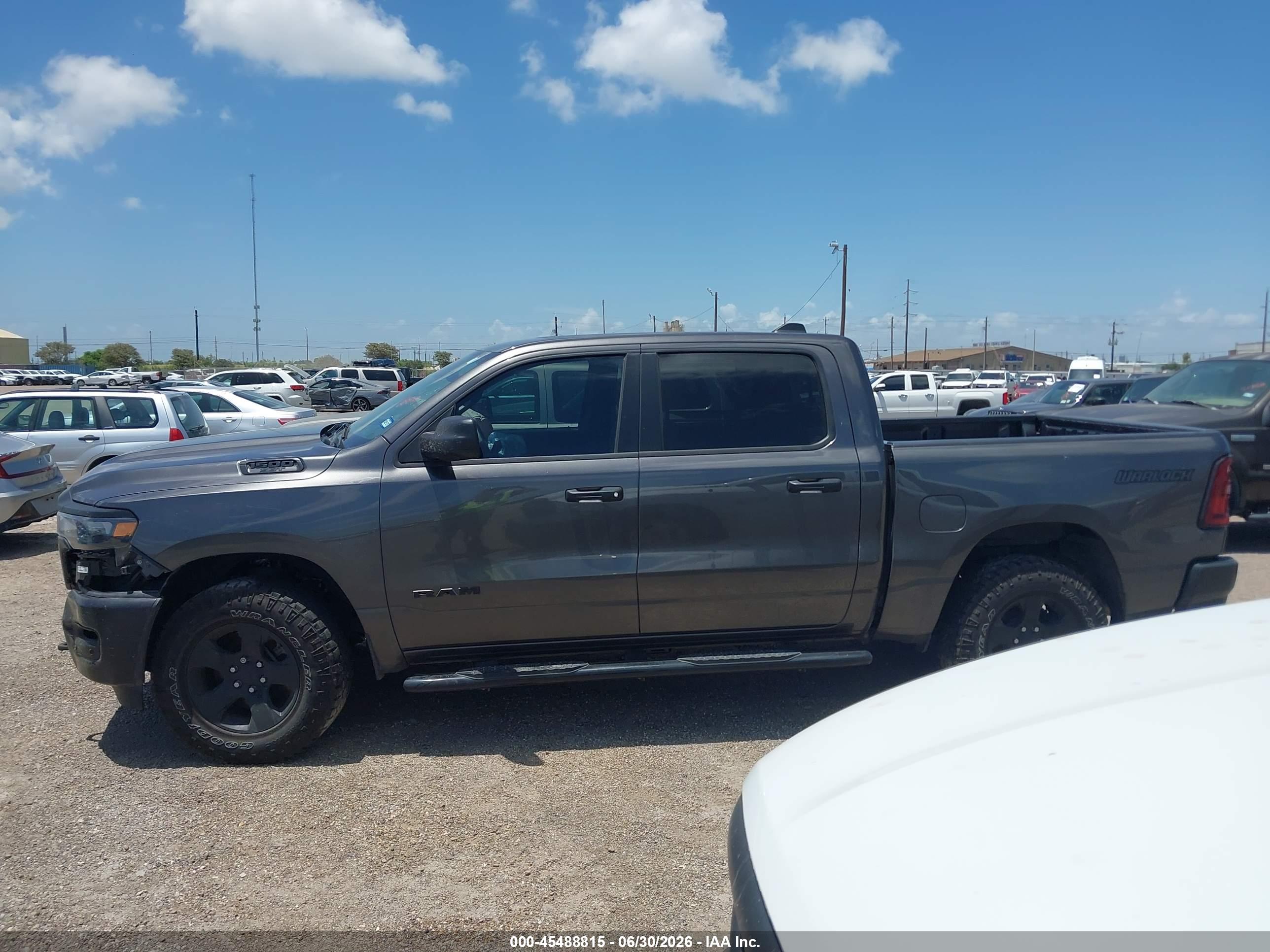 2025 RAM 1500 WARLOCK  4X4 5'7 BOX