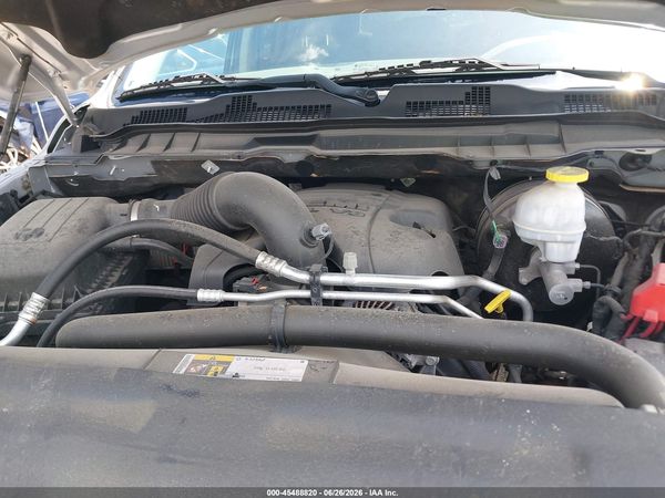 2018 RAM 1500 EXPRESS  4X4 6'4 BOX