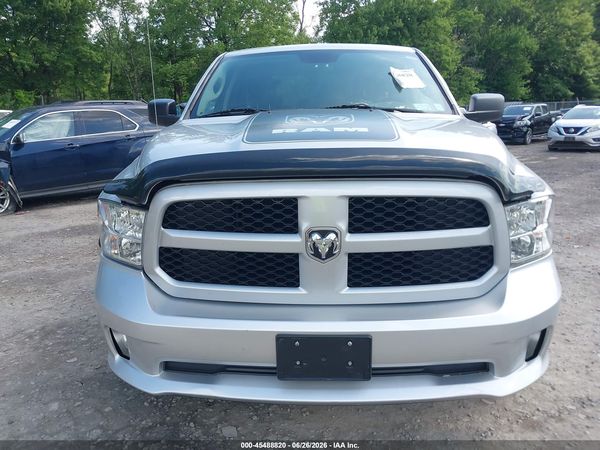 2018 RAM 1500 EXPRESS  4X4 6'4 BOX