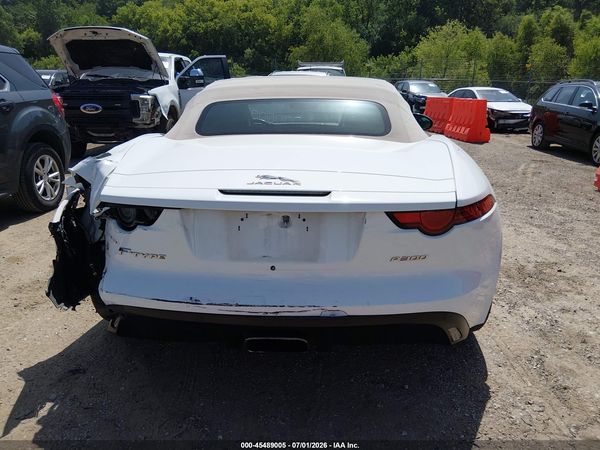 2019 JAGUAR F-TYPE P300