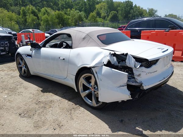 2019 JAGUAR F-TYPE P300
