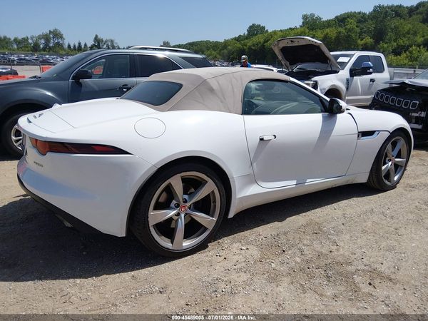 2019 JAGUAR F-TYPE P300