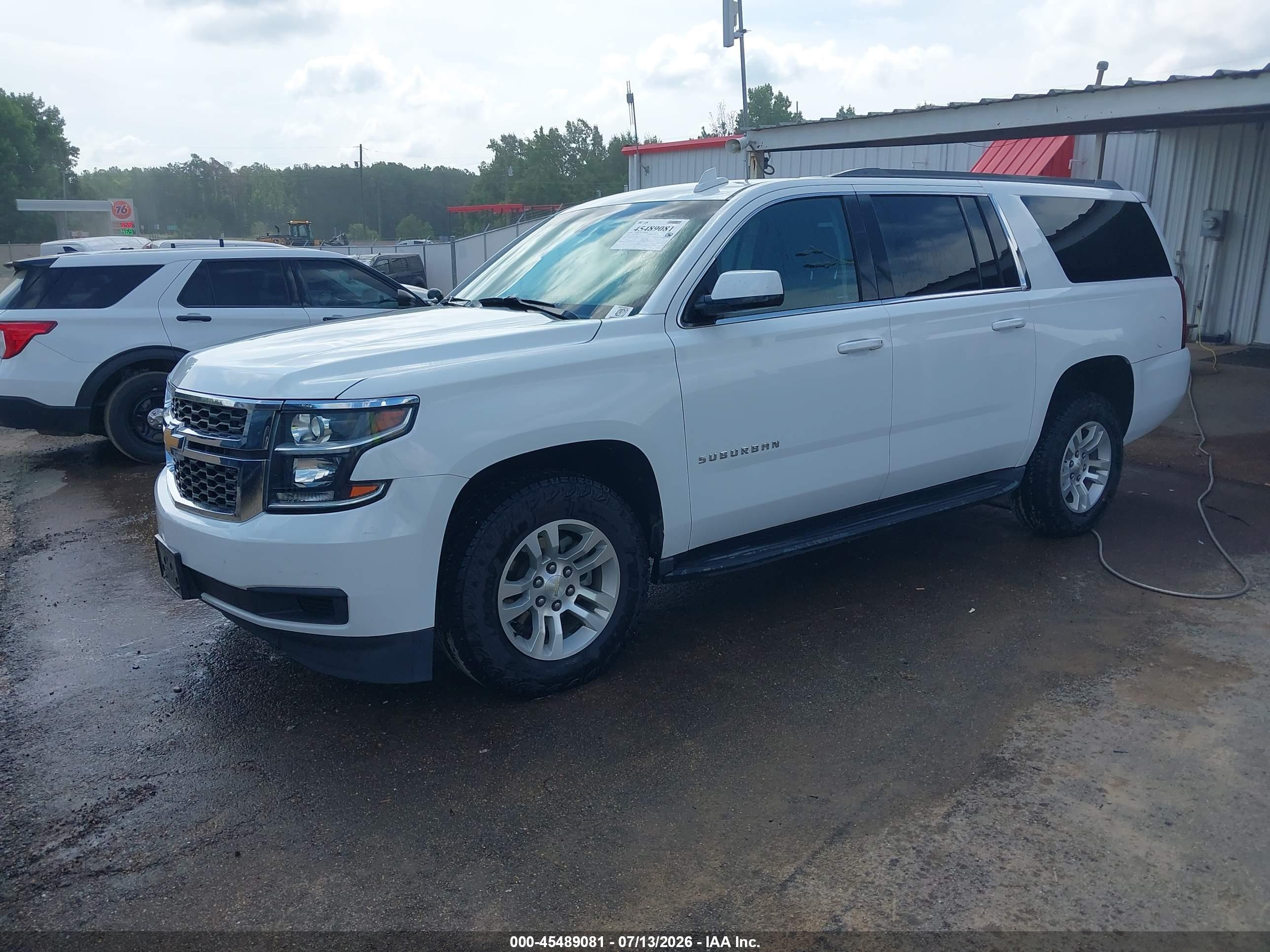 2018 CHEVROLET SUBURBAN LS — I2