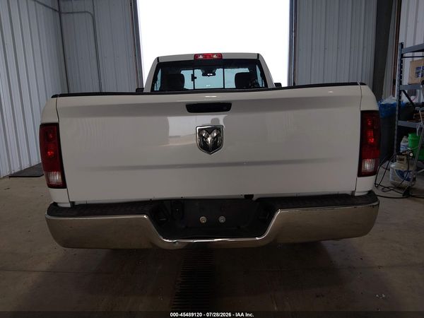 2018 RAM 1500 SLT  4X4 8' BOX