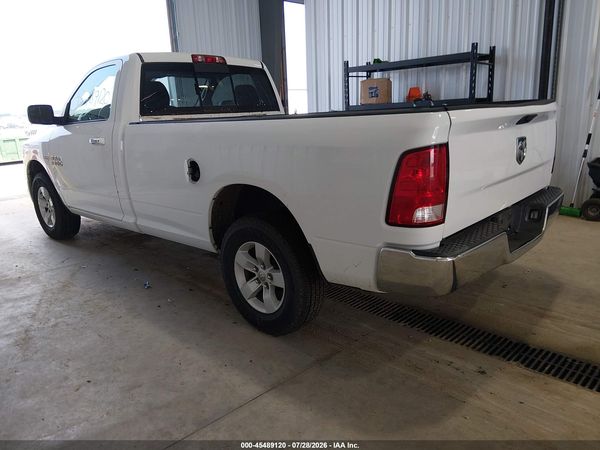 2018 RAM 1500 SLT  4X4 8' BOX
