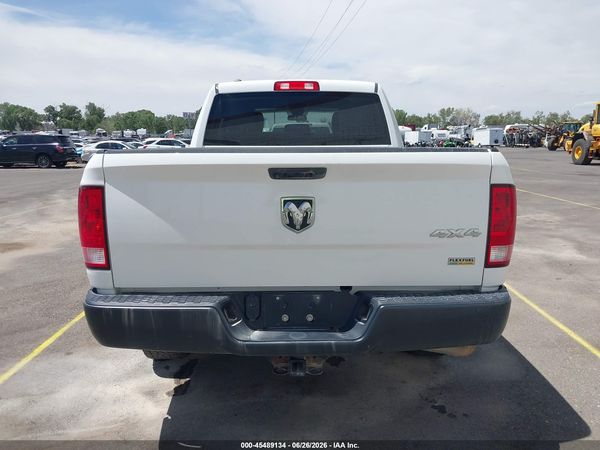 2019 RAM 1500 CLASSIC TRADESMAN  4X4 6'4 BOX
