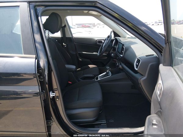 2023 HYUNDAI VENUE SE