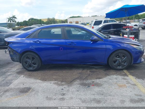 2023 HYUNDAI ELANTRA SEL
