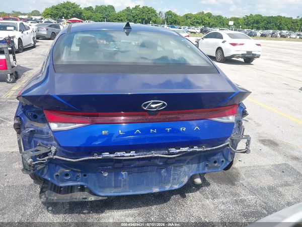 2023 HYUNDAI ELANTRA SEL
