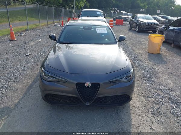 2019 ALFA ROMEO GIULIA TI SPORT RWD