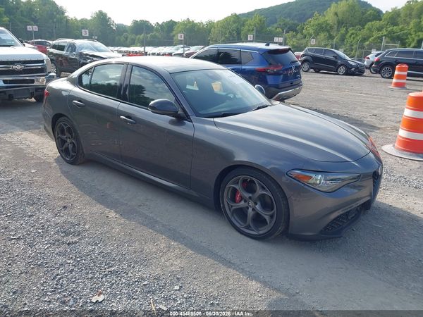2019 ALFA ROMEO GIULIA TI SPORT RWD