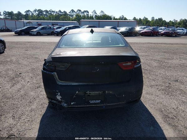 2017 KIA CADENZA PREMIUM
