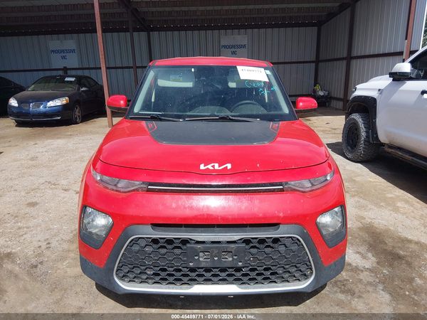 2022 KIA SOUL LX