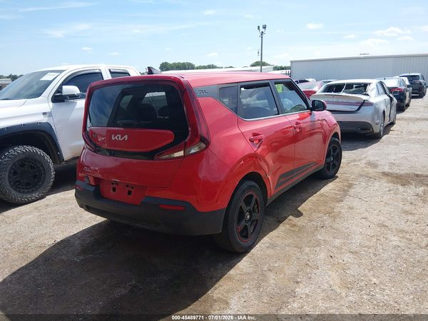 2022 KIA SOUL LX