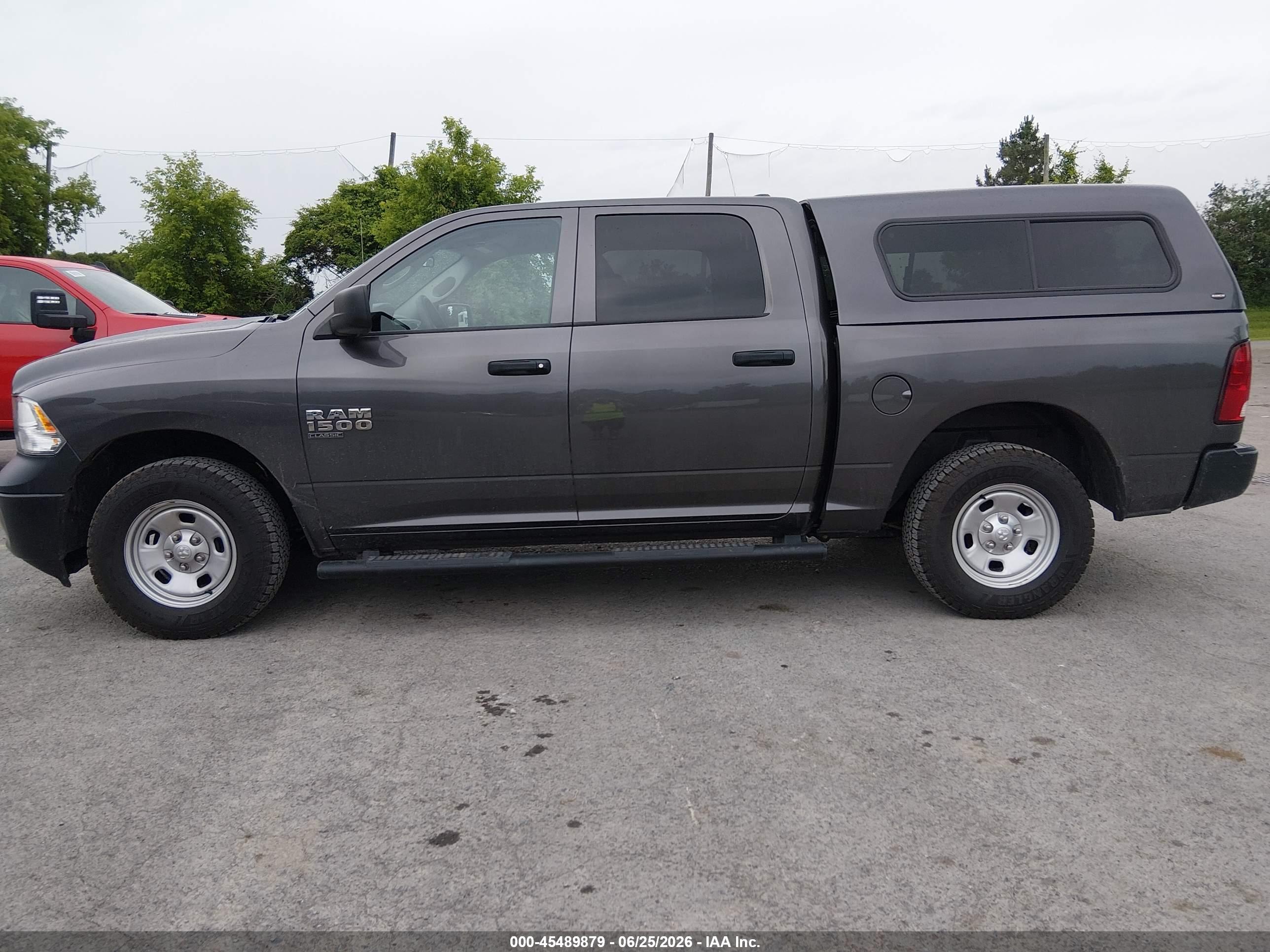 2019 RAM 1500 CLASSIC TRADESMAN  4X4 5'7 BOX