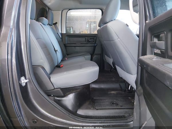 2019 RAM 1500 CLASSIC TRADESMAN  4X4 5'7 BOX