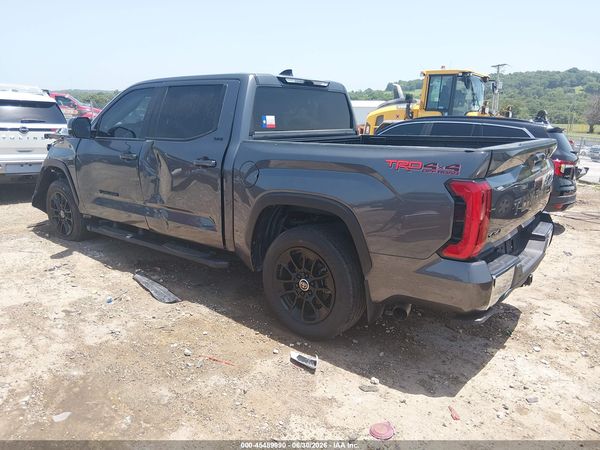 2023 TOYOTA TUNDRA SR5