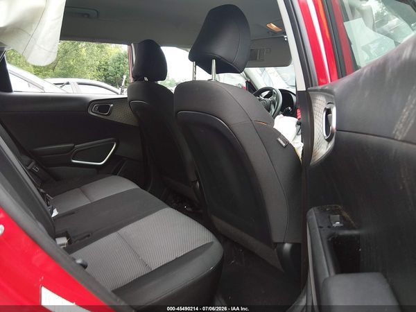 2022 KIA SOUL LX