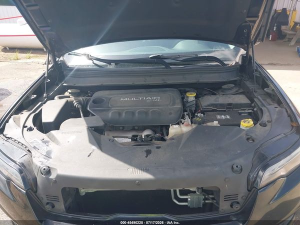 2019 JEEP CHEROKEE LATITUDE FWD