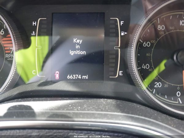 2019 JEEP CHEROKEE LATITUDE FWD