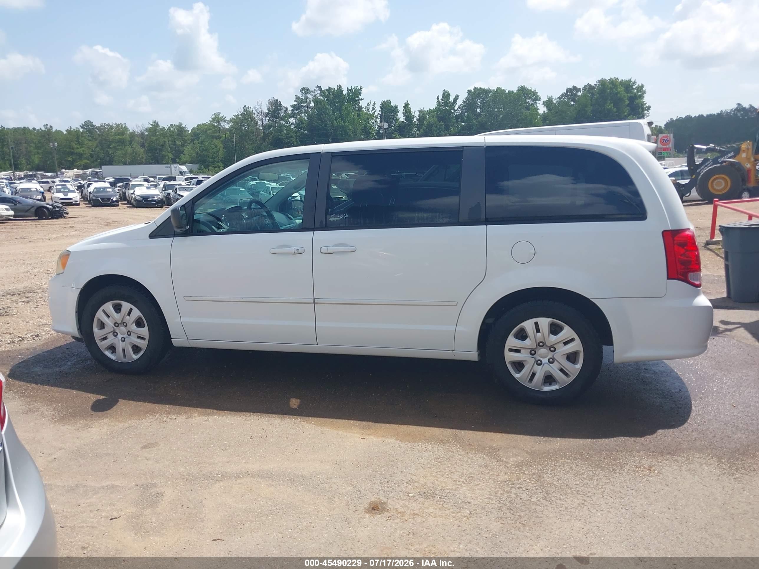 2014 DODGE GRAND CARAVAN SE