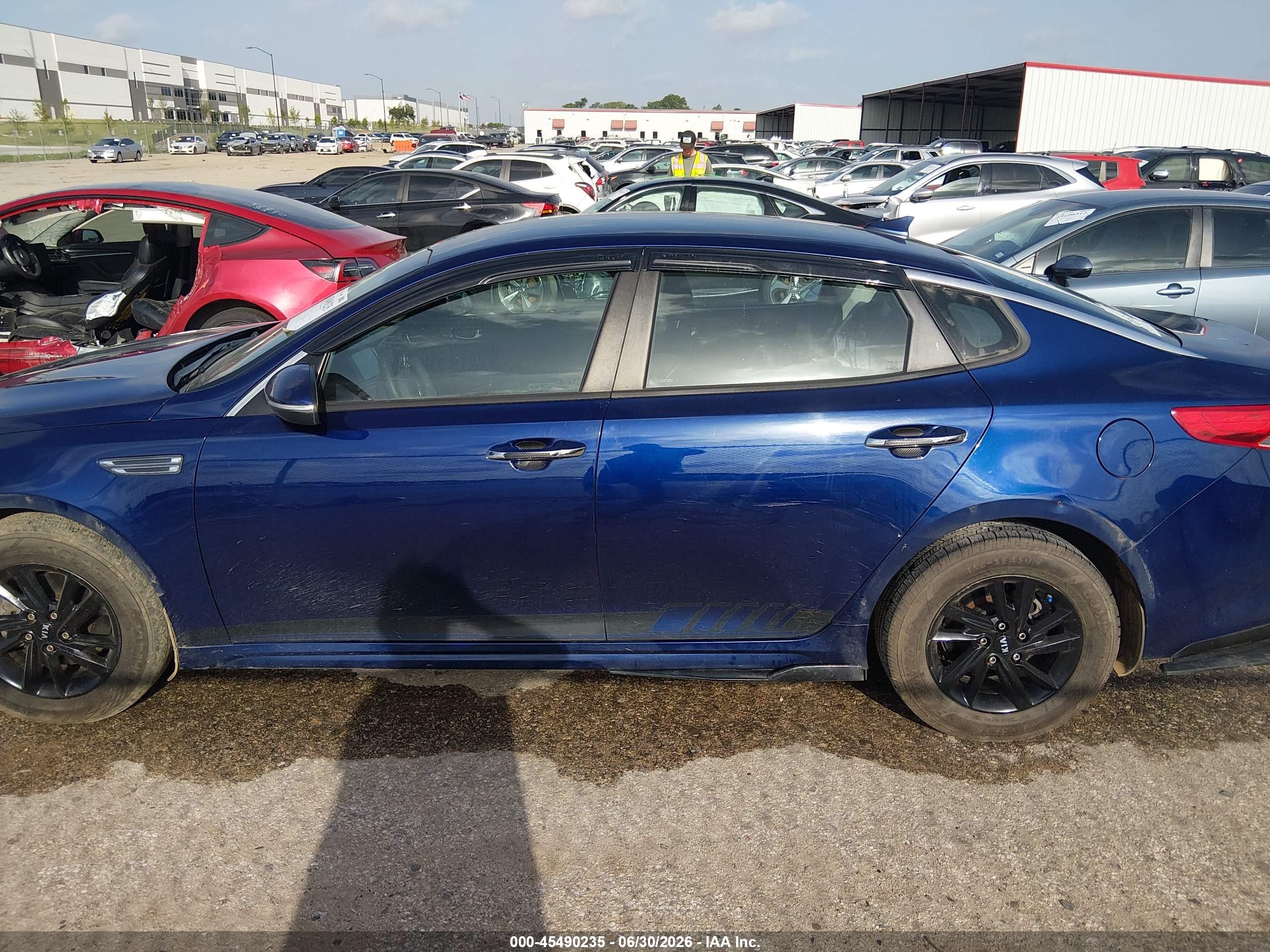 2020 KIA OPTIMA LX