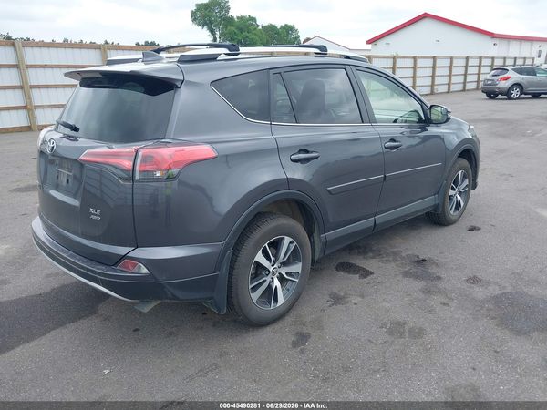 2016 TOYOTA RAV4 XLE