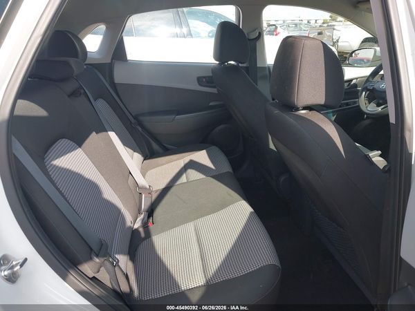 2019 HYUNDAI KONA SE
