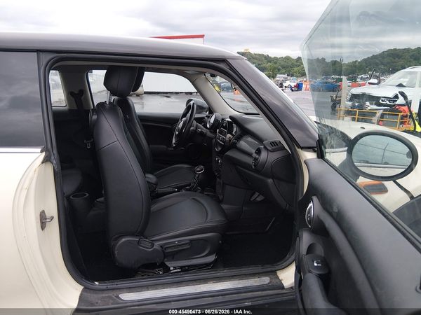 2015 MINI HARDTOP COOPER